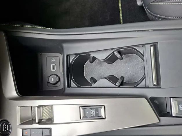 PEUGEOT 308 SW 1.6 PHEV 180 GT