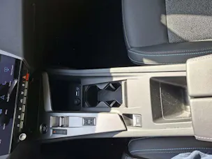 Peugeot 408 1.2 Hybrid Allure