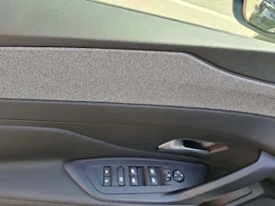 Peugeot 408 1.2 Hybrid Allure