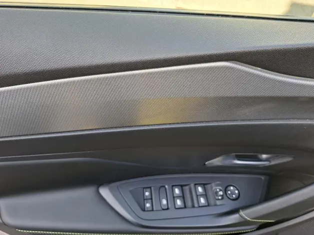 PEUGEOT 308 SW 1.2 Hybrid GT