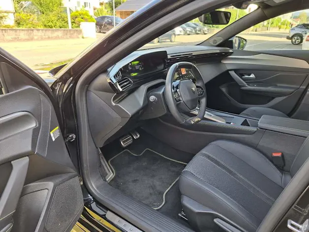 PEUGEOT 308 SW 1.2 Hybrid GT