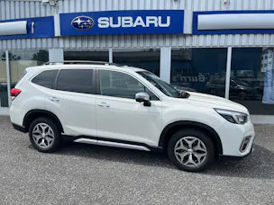 Subaru Forester Station 2.0i e-Boxer Swiss Plus