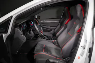 VW Golf VIII 2.0 TSI GTI Clubsport DSG