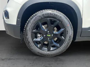 Jeep Avenger 1.2 MHEV Overland 4x4 Leder