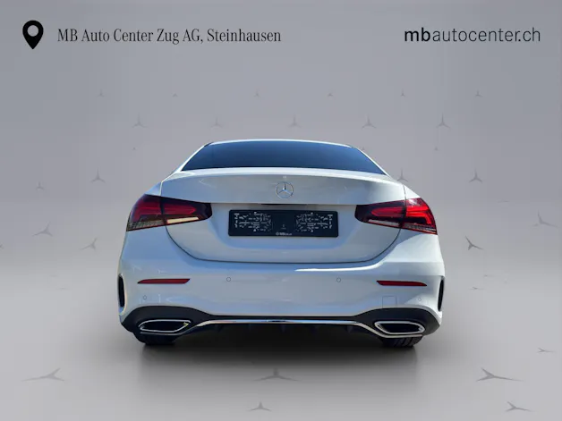 MERCEDES-BENZ A 200 AMG Line Limousine
