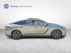 https://vehicle.imgix.net/4397706/06dd7299-675a-4870-bbab-81b2a5345fd2.jpg