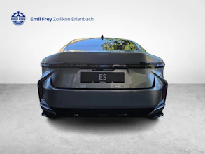 https://vehicle.imgix.net/4397706/2f3e216c-e609-40dd-b250-59ad3dfae61f.jpg