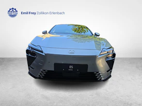 https://vehicle.imgix.net/4397706/ecae4280-8611-4f60-ba2a-56dded7e49eb.jpg