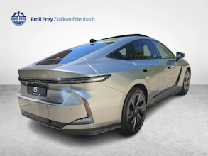 https://vehicle.imgix.net/4397706/ff1e9592-1914-4411-b15f-94c97c0205da.jpg