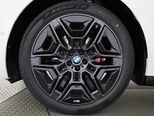 BMW iX xDrive60