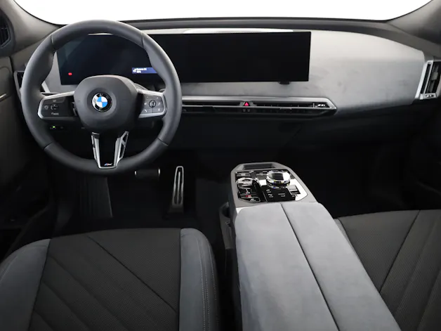 BMW iX xDrive60