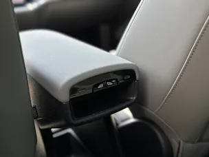 Volvo EX30 CC E60 Twin Performance AWD