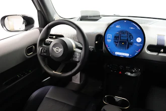 https://vehicle.imgix.net/4397757/bd9f3a8f-8896-4d6e-be69-f27631db9b27.JPG
