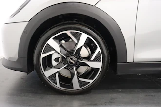 https://vehicle.imgix.net/4397757/c2e54483-0cc1-4fb3-af06-534c34d3a48e.JPG