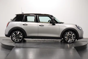image du véhicule MINI F65 1.5i Cooper C