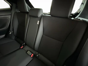 Fahrzeugbild TOYOTA Yaris Cross 1.5 VVT-i HSD Premium AWD-i