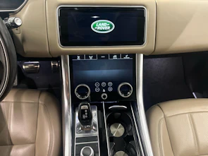 Fahrzeugbild LAND ROVER Range Rover Sport 3.0 SDV6 HSE Dynamic
