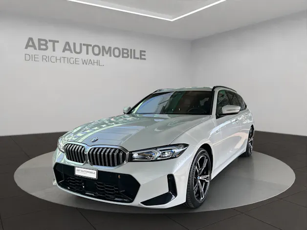 BMW 320d xDrive SAG Touring