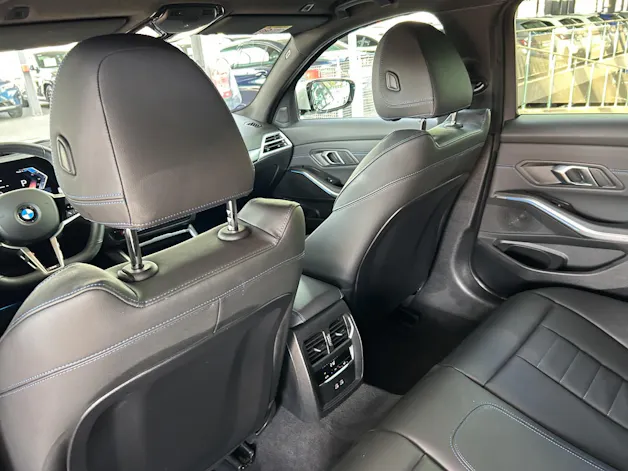 BMW 320d xDrive SAG Touring