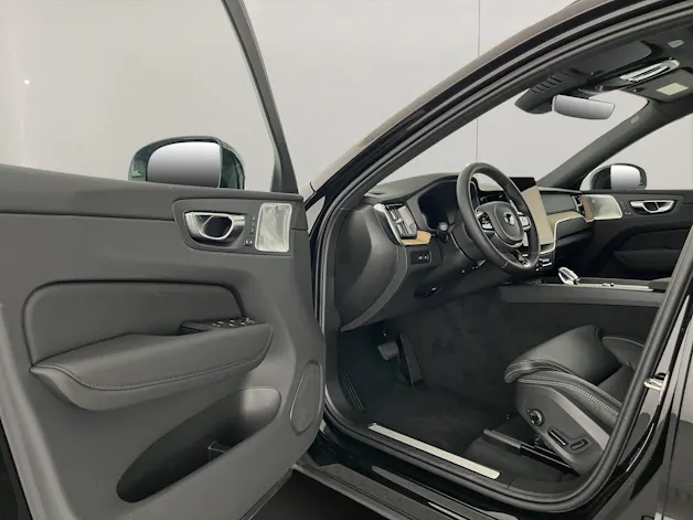 Volvo XC60 2.0 T8 TE Ultra Dark eAWD