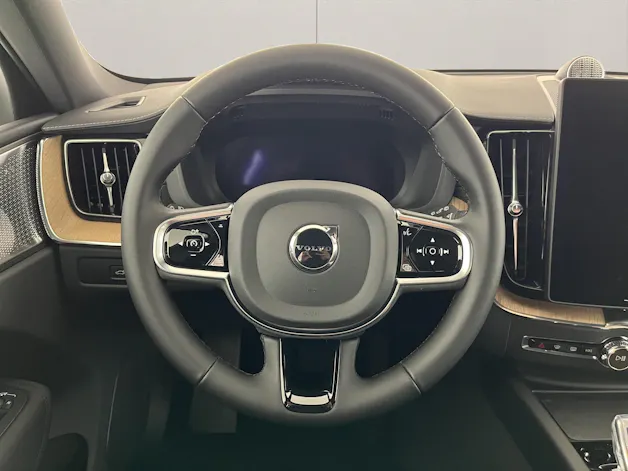 Volvo XC60 2.0 T8 TE Ultra Dark eAWD