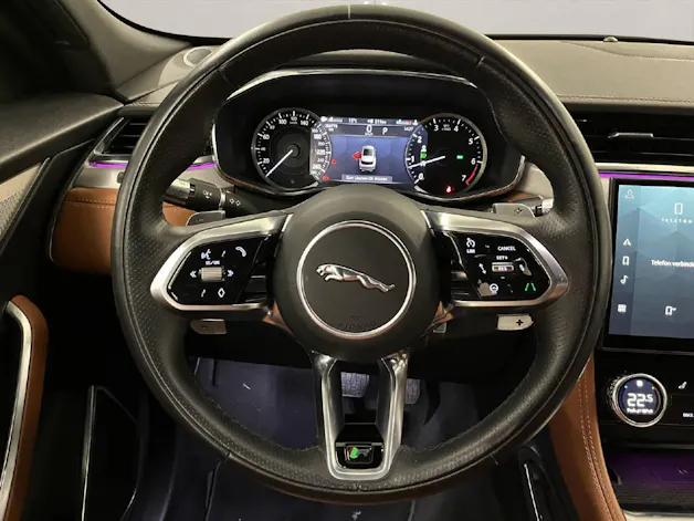 Jaguar F-Pace 2.0 I4 250 R-Dynamic S AWD