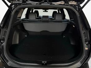 https://vehicle.imgix.net/4397936/a3cc281b-91be-42c0-a203-077613cd80f7.jpg