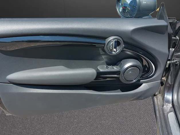 Mini F56 Cooper SE