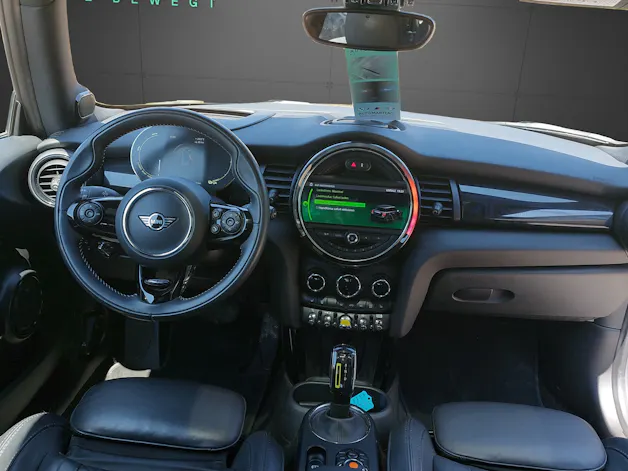 Mini F56 Cooper SE