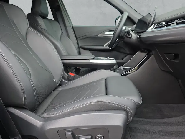 BMW X1 23i M Sport xDrive U11 (CH) AHK