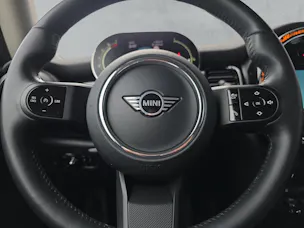 Mini Cooper F56 1.5i (CH)