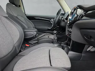 Mini Cooper F56 1.5i (CH)