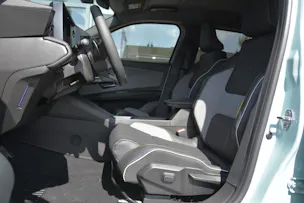 Renault R4 E-Tech Comfort Range iconic