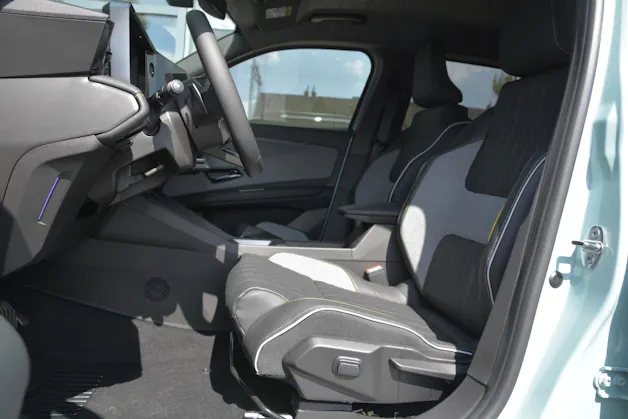 Renault R4 E-Tech Comfort Range iconic