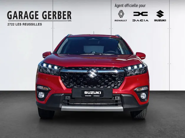 Suzuki S-Cross 1.4 T Sakura Hybrid 4x4