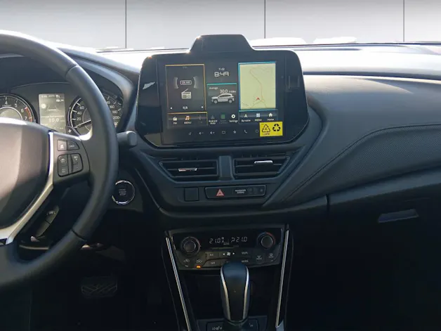 Suzuki S-Cross 1.4 T Sakura Hybrid 4x4