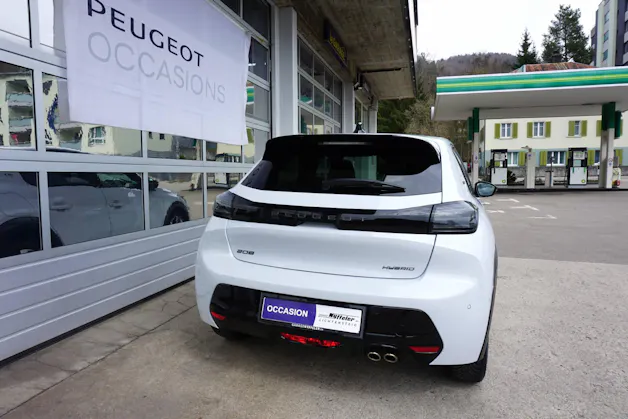 Peugeot 208 1.2 Hybrid 145 GT