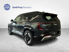 https://vehicle.imgix.net/4398059/25aa999f-8d89-4b8b-8abb-e5a42840b716.jpg
