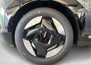 Fahrzeugbild KIA EV5 81 kWh Earth 4x4