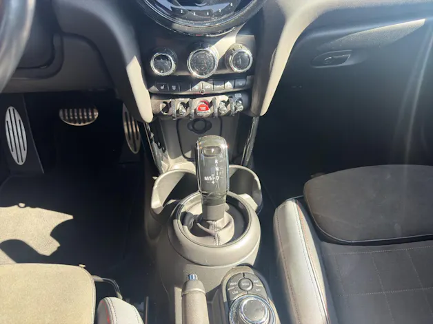Mini Cabrio F57 2.0i John Cooper Works