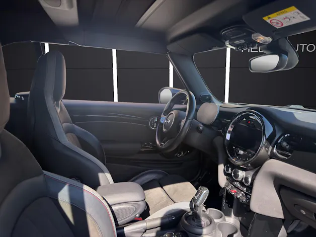 Mini Cabrio F57 2.0i John Cooper Works