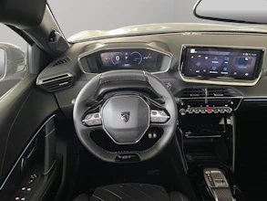 https://vehicle.imgix.net/4398073/f8c0d089-60ac-40cf-8842-61931b9d3986.jpg