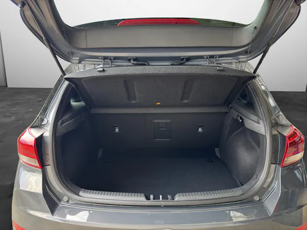 Hyundai i30 1.6 T-GDi Amplia