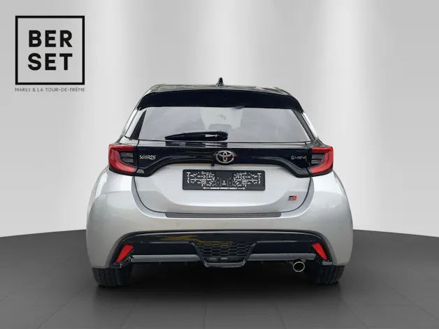 Toyota Yaris 1.5 VVT-i HSD GR Sport