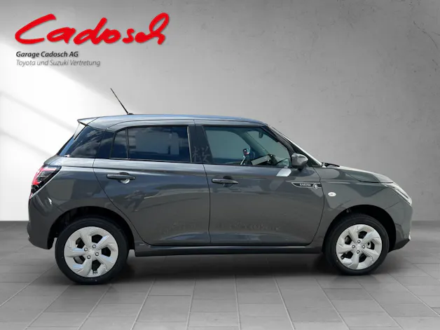 Suzuki Swift 1.2 Sakura Hybrid 4x4