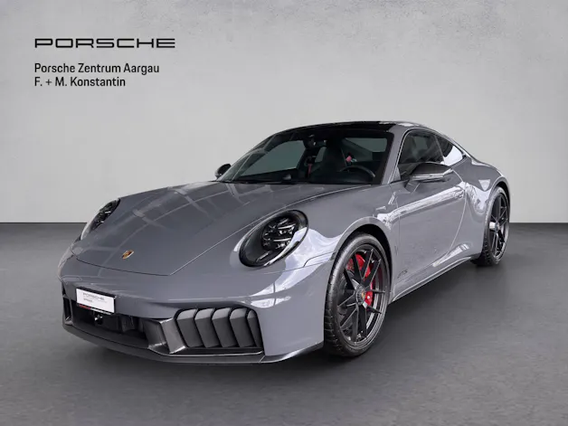 Porsche 911 Carrera 4 GTS