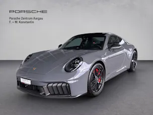 Porsche 911 Carrera 4 GTS
