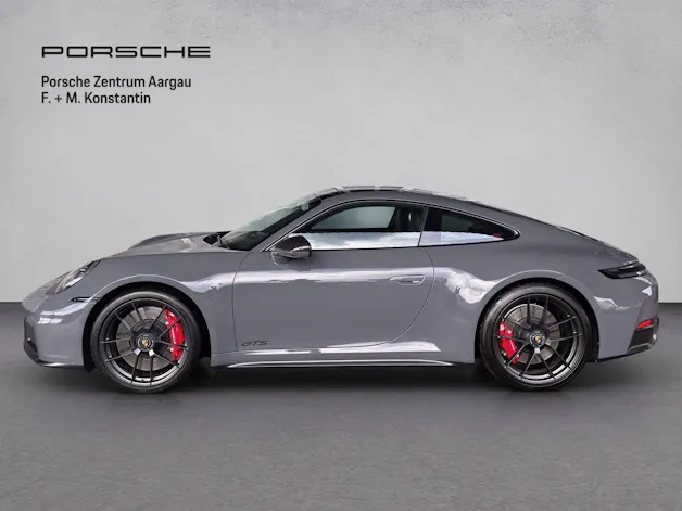 Porsche 911 Carrera 4 GTS