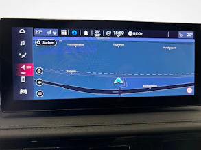 https://vehicle.imgix.net/4398216/80010cff-3195-449b-a911-6d3bb02023ed.jpg