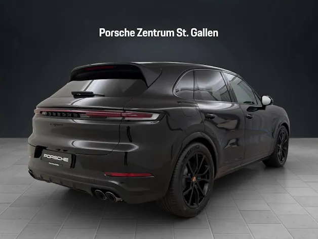 Porsche Cayenne E-Hybrid Black Edition